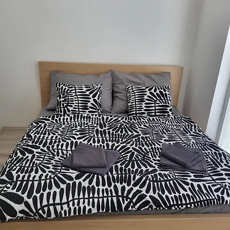 City Center Apartments - Moderna Brno Rimske Namesti V Apartment *